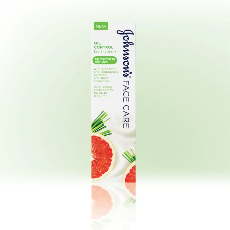 J/J OIL CONTROL FACE CARE 50ML