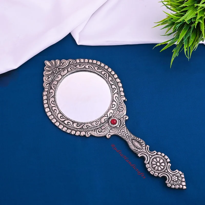 MIRROR MEDIUM ROUND WITH HANDL